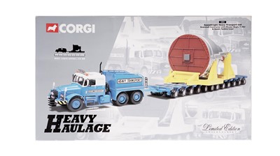 Lot 926 - Corgi diecast model vehicle set