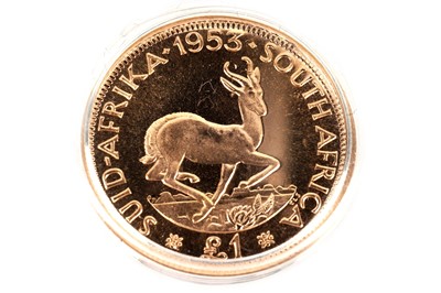 Lot 230 - A South Africa Mint gold proof pound coin