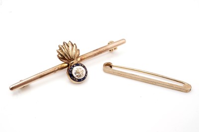 Lot 452 - A 15ct gold Northumberland fusiliers sweetheart brooch and another