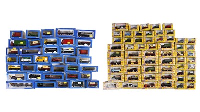 Lot 862 - A selection of Classix Transport Treasures 1:76 scale models