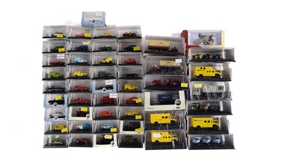 Lot 865 - A selection of Oxford Diecast 1:76 scale vehicles and Hornby models