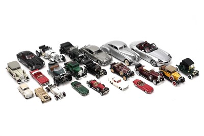 Lot 985 - A collection of diecast model vehicles