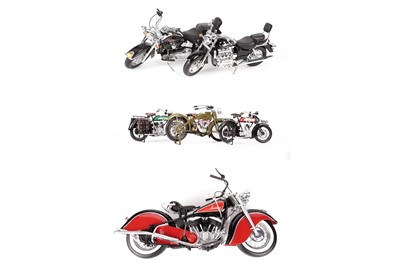 Lot 1007 - A collection of collectors model motorcycles