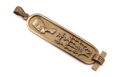 Lot 436 - An Egyptian yellow gold pendant