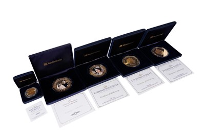 Lot 266 - A collection of silver, dollar and gold plated coins