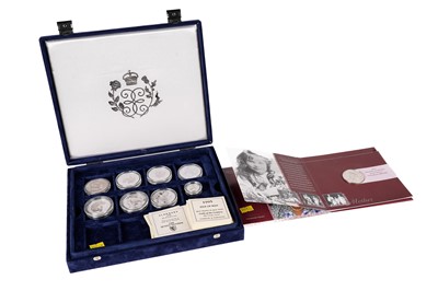 Lot 267 - Queen Elizabeth The Queen Mother silver proof coin collection and other coins