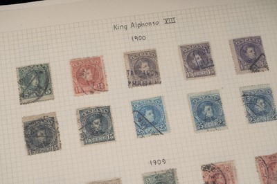 Lot 100 - A collection of 19th and 20th Century European stamps
