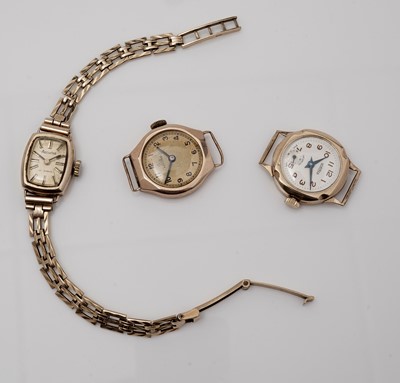 Lot 442 - Three 9ct yellow gold cocktail watches