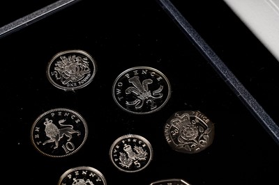 Lot 106 - Royal Mint silver and proof sets