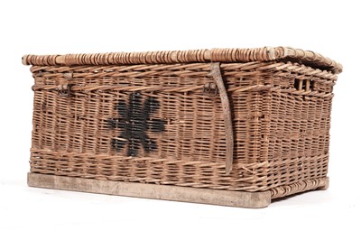 Lot 71 - A vintage wickerwork laundry basket