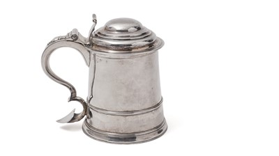 Lot 333 - A George III North Country provincial tankard