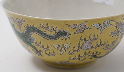 Lot 767 - Chinese Dragon Bowl