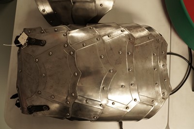 Lot 26 - An articulated and rivetted suit of armour