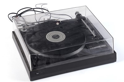 Lot 89 - A Dual 505-2 turntable