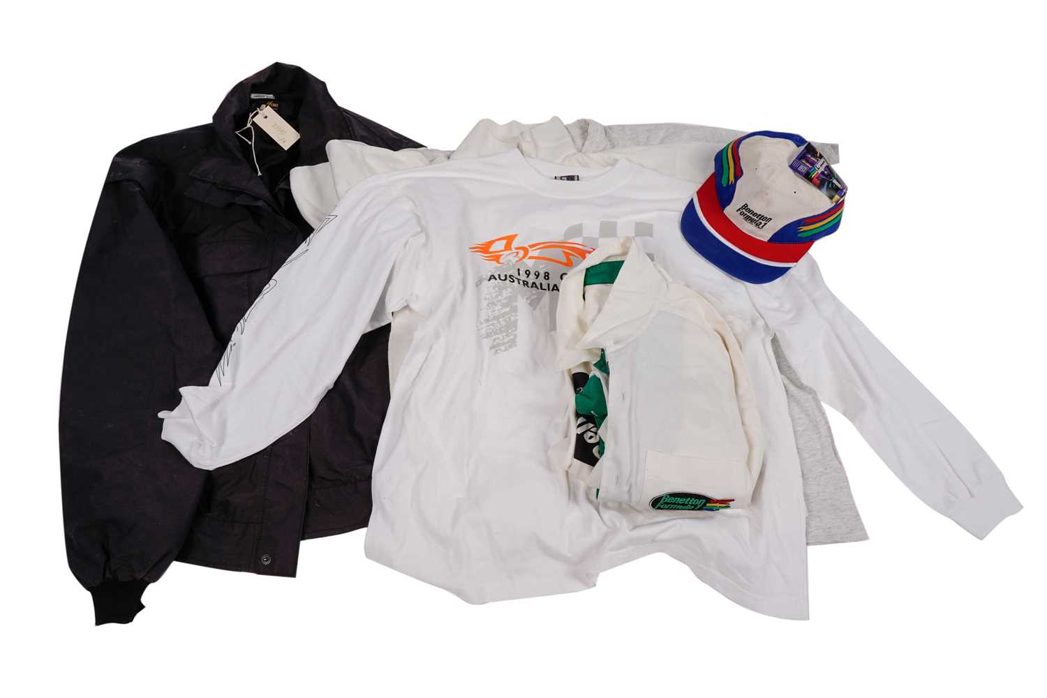 Lot 739 - A collection of F1 Formula One Motorsports clothing