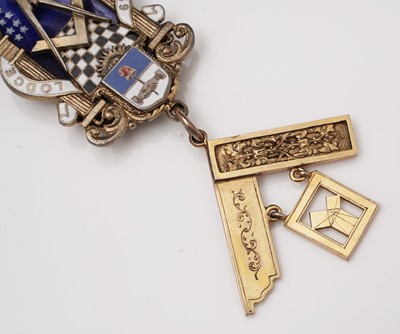 Lot 767 - A fine 9ct gold, silver gilt and enamel Masonic medal jewel