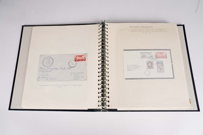 Lot 32 - New Zealand Ross Dependency two albums