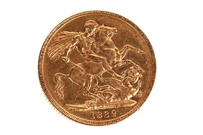 Lot 122 - Queen Victoria gold sovereign, 1882, young bust