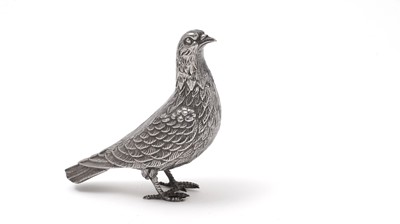 Lot 247 - A late 20th Century Spanish figure of a pigeon