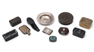 Lot 514 - A miscellaneous lot of small items