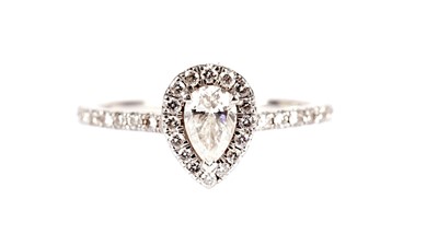 Lot 1235 - A contemporary Rox single stone diamond ring