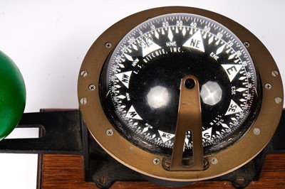 Lot 780 - A YB-600 magnetic compass binnacle