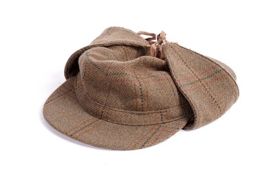 Lot 1473 - An original deerstalker hat worn by the actor Richard Briers - Monarch of the Glen