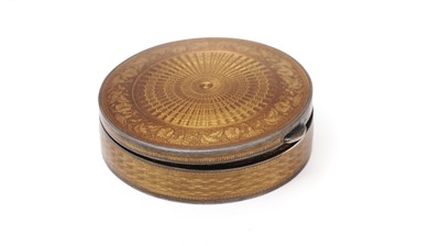 Lot 524 - A continental circular box