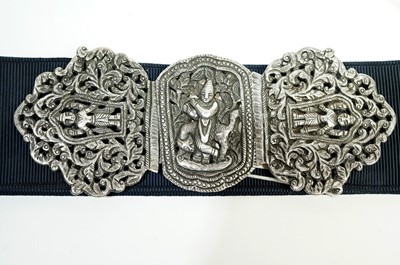 Lot 725 - An Indian white metal "nurses" belt buckle