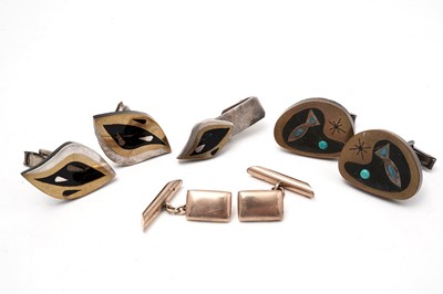 Lot 583 - Taxco and 9ct gold cufflinks