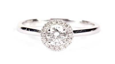 Lot 1267 - A single stone diamond ring