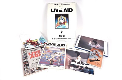 Lot 371 - A collectors' bundle of Live Aid memorabilia and ephemera