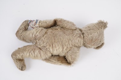 Lot 3 - An early 20th Century Steiff teddy bear