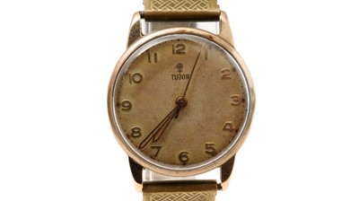 Lot 1019 - Tudor: a 9ct yellow gold cased manual wind wristwatch