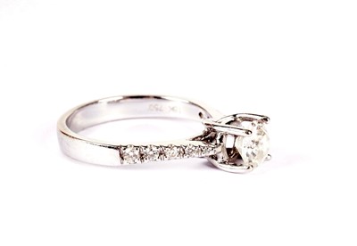 Lot 1308 - A single-stone solitaire diamond ring