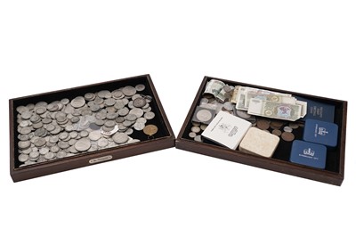 Lot 406 - A collection of mostly 20th Century British coinage and two World War I medals