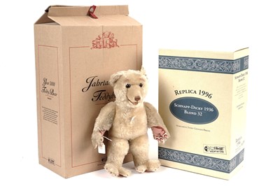 Lot 4 - A Steiff Schnapp-Dicky 1936 Replica teddy bear