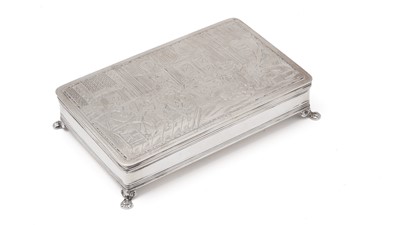 Lot 459 - A 19th Century Dutch table snuff box