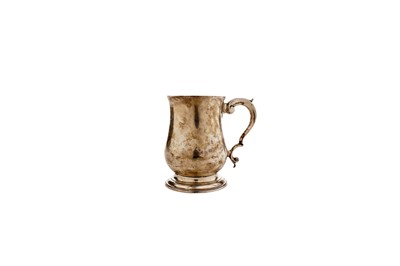 Lot 1537 - An early George III silver mug