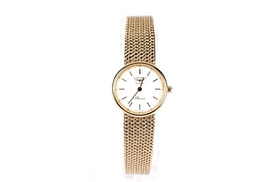 Lot 416 - A gold Longines Resence quartz wristwatch