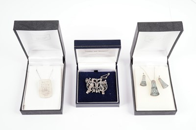 Lot 485 - A silver pendant and earrings, by Ortak; and a Les Howe brooch