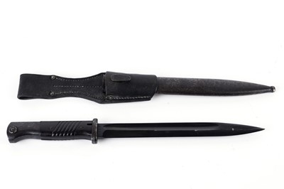 Lot 1010 - A German K98 bayonet, by Berg & Co