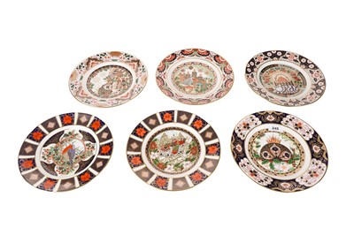 Lot 245 - A collection of Royal Crown Derby limited edition decorative Christmas plates