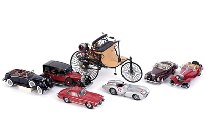 Lot 663 - A collection of Franklin Mint diecast model vehicles