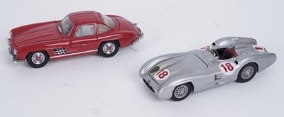 Lot 663 - A collection of Franklin Mint diecast model vehicles