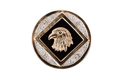 Lot 470 - A diamond and enamel eagle signet ring