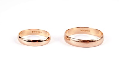Lot 499 - Two 18ct rose gold wedding bands