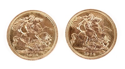 Lot 514 - Two Queen Elizabeth II gold sovereigns 1974
