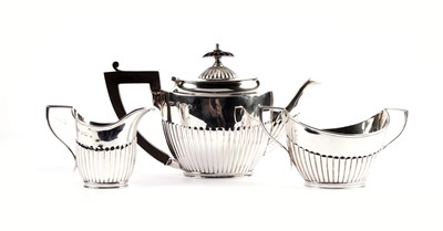 Lot 594 - An Edwardian silver tea service, by Elkington & Co