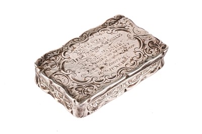 Lot 599 - A Victorian silver snuff box